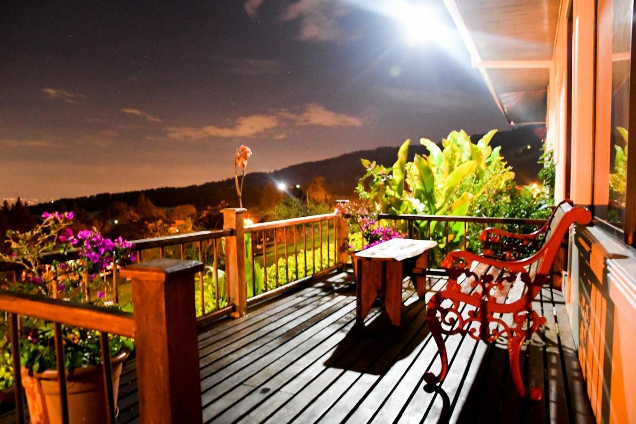 Poas Paradise Bed & Breakfast Poasito Dış mekan fotoğraf
